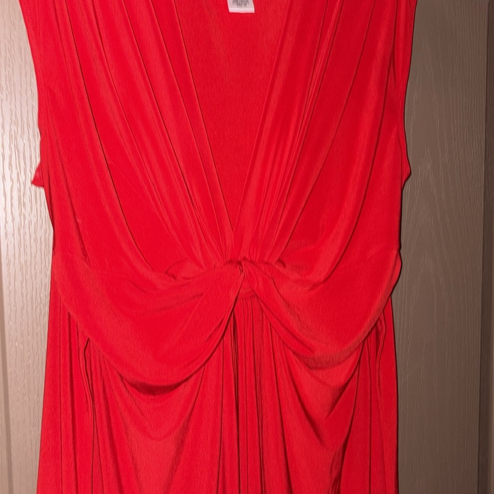 Red Dress - Picture 2 of 5